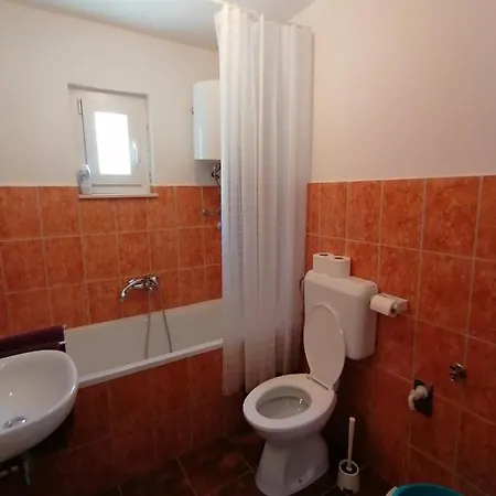 Porat Apartment Primosten