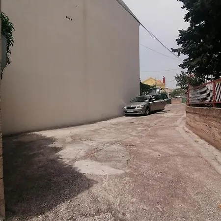 Porat Apartment Primosten